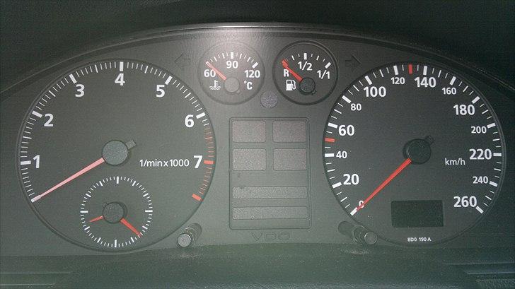 Audi A4 (B5) *solgt* billede 5