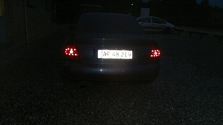 Audi A4 (B5) *solgt* billede 9
