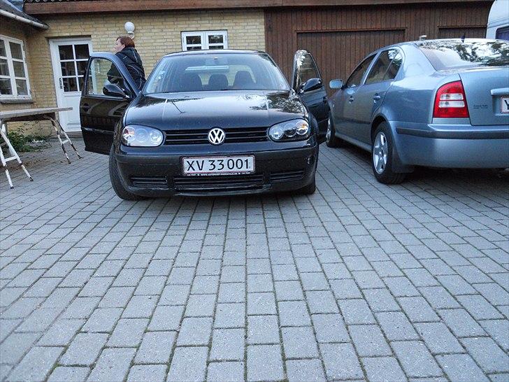 VW golf totalt skadet r.i.p. 24/11/11 billede 12