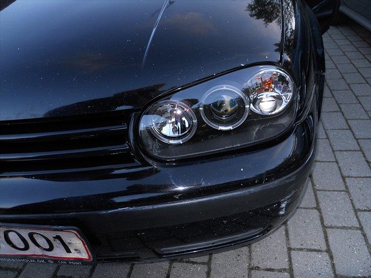 VW golf totalt skadet r.i.p. 24/11/11 billede 13