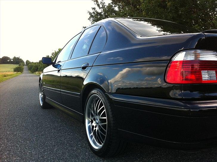 BMW E39 523i Steptronic billede 10