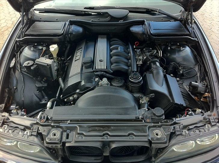 BMW E39 523i Steptronic billede 19