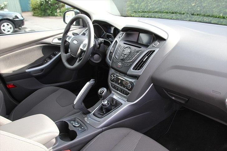 Ford Focus 1,6 SCTi Titanium 5d billede 5