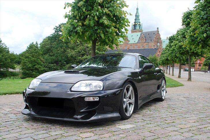 Toyota Supra MKIV JZA80 **SOLGT** - Billeder fra Hillerød, lige ved slotsanlægget. billede 11