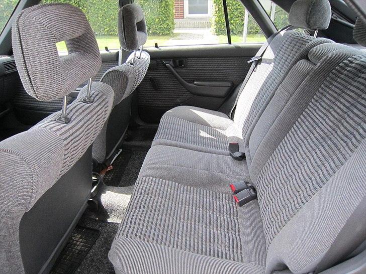 Toyota Carina II billede 8