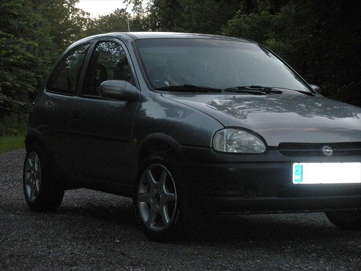 Opel corsa  b 1,4 i - nz  billede 4