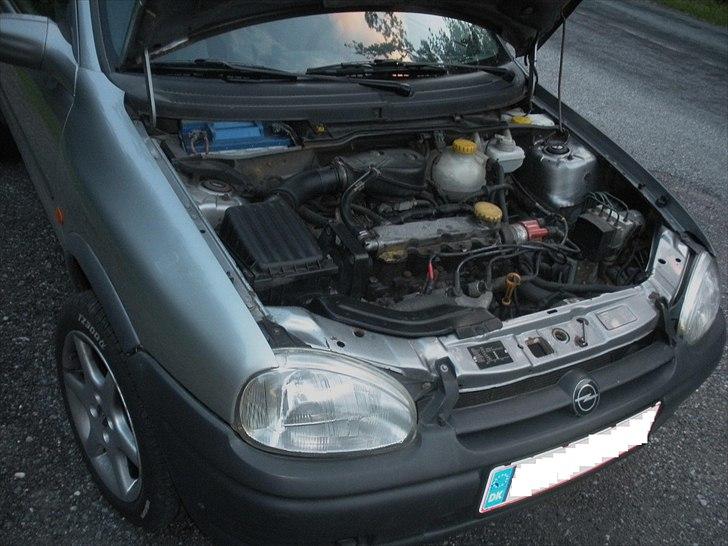 Opel corsa  b 1,4 i - nz  billede 16