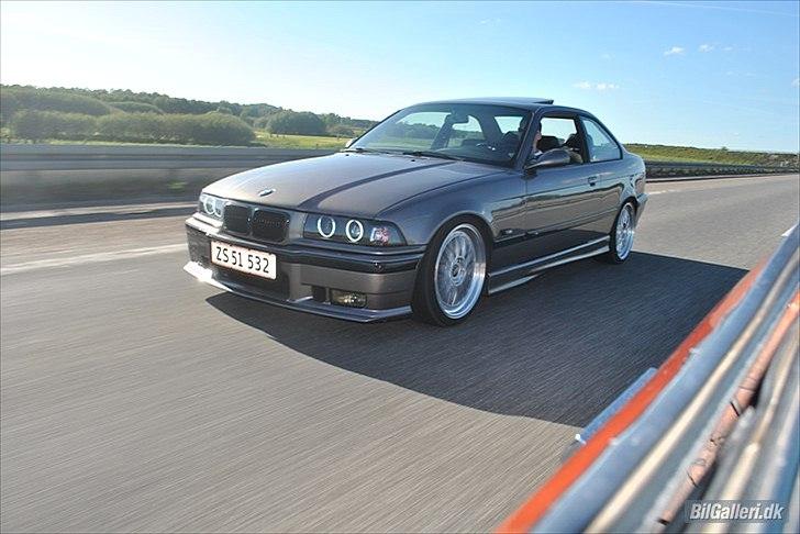 BMW E36 325i coupè solgt billede 1