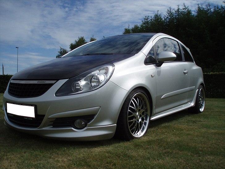 Opel Corsa Sport Edition billede 2