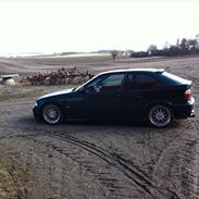 BMW e36 316 Compact