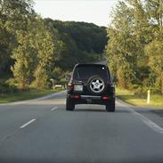 Mitsubishi Grand Pajero