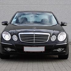 Mercedes Benz W211 E 220 CDi Aut. Avantgarde