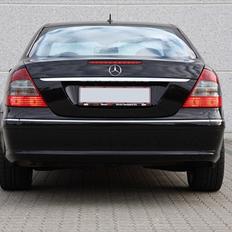 Mercedes Benz W211 E 220 CDi Aut. Avantgarde