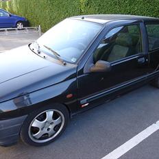 Renault Clio Mk 1. 1,4 "The Beast" "SOLGT"