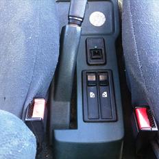 Opel Ascona C-cc 1,6 S 5 dor Solgt