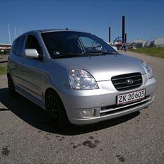 Kia Picanto EX