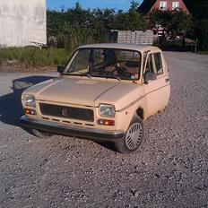 Fiat 127