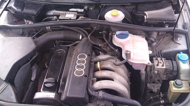 Audi A4 B5 Limousine billede 14