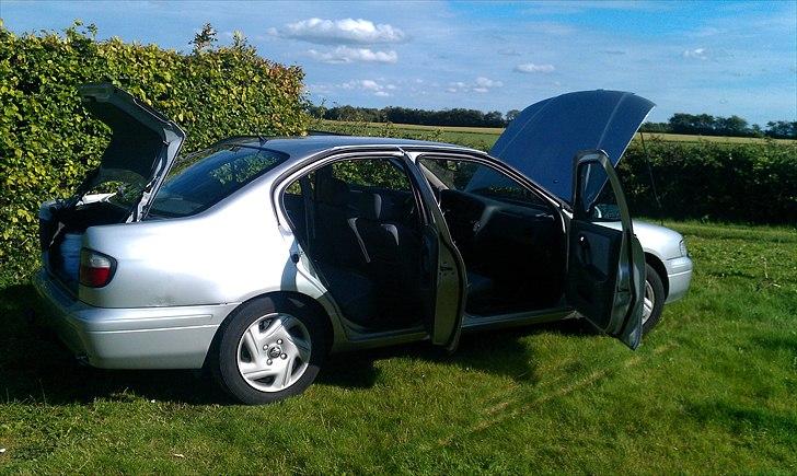 Nissan Primera p11 Mk II 2,0 SE Sedan billede 12