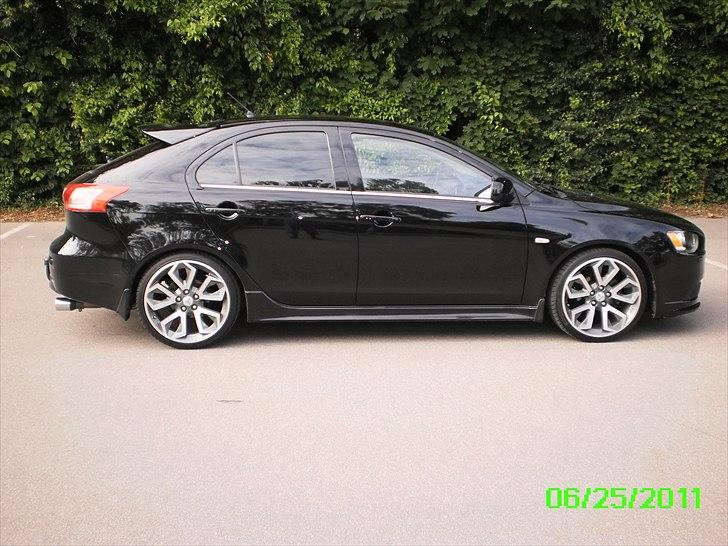 Mitsubishi lancer billede 1