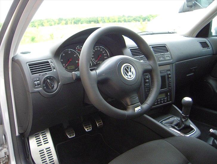 VW Bora 1,9 TDi *SOLGT* - Kabine pr. 26/7-11 billede 11