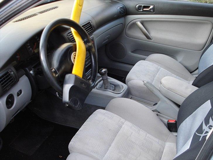 VW Passat 1.8 20v SOLGT billede 9