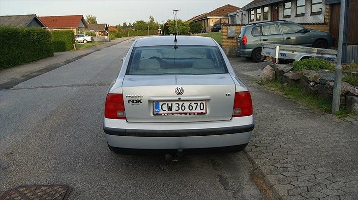 VW Passat 1.8 20v SOLGT billede 4