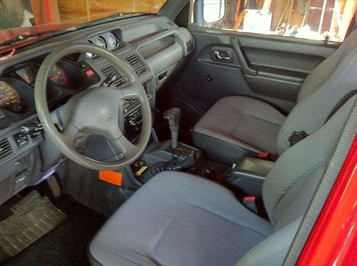 Mitsubishi Pajero 3,0 V6 SOLGT - Kabinen. billede 13