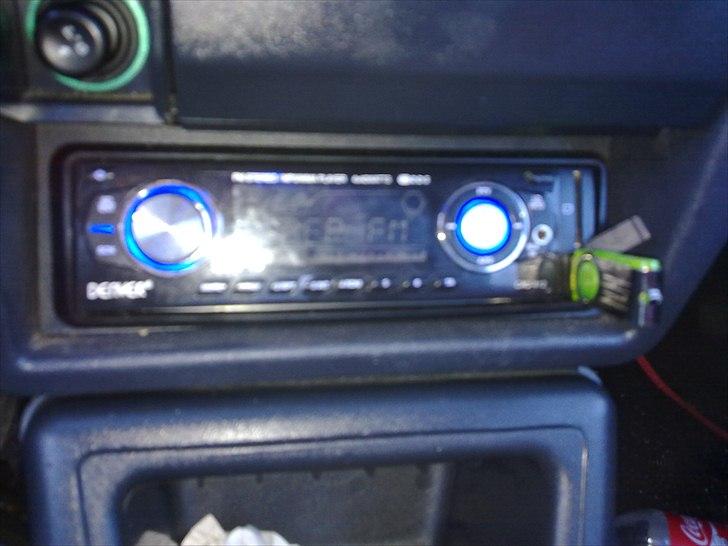 Skoda farvorit 136 f total skadet billede 20