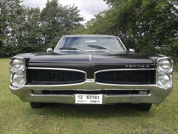 Pontiac Tempest LeMans - kom lige og sig at den ikke ser ond ud!  billede 1