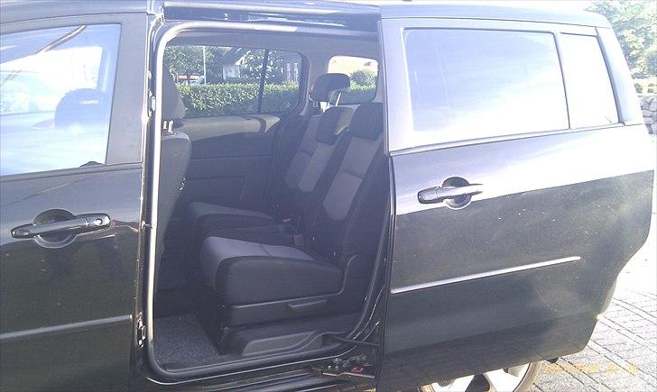 Mazda 5 Sport Solgt - Pisse smart med skydedøre når man har børn billede 6