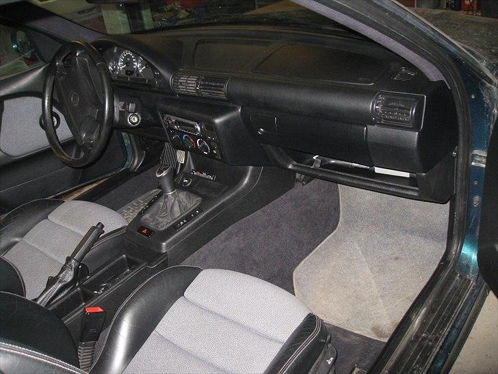 BMW e36 316 Compact - efter den blev lavet sort  billede 5