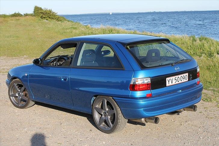 Opel astra f billede 9