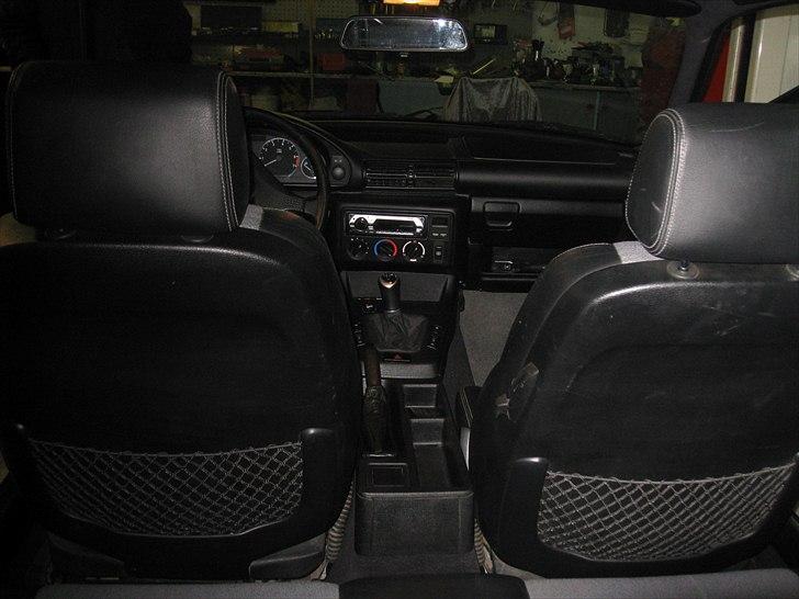 BMW e36 316 Compact - efter den blev lavet sort  billede 8