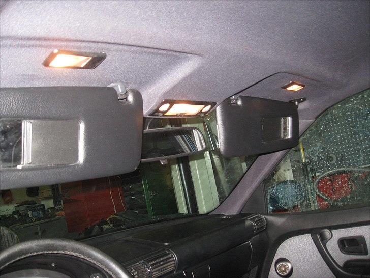 BMW e36 316 Compact - efter den blev lavet sort  billede 11