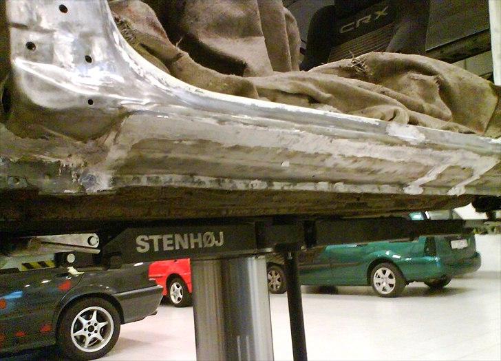 Honda Crx Lowrider. - Tin arbejde op ad er en udfordring :/ billede 16