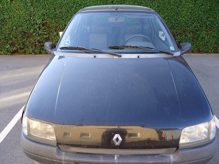 Renault Clio Mk 1. 1,4 "The Beast" "SOLGT" billede 3