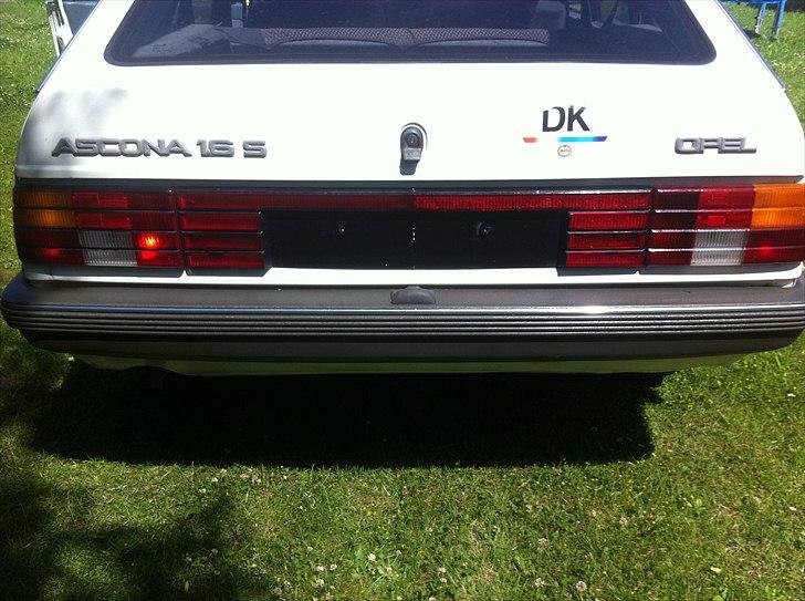 Opel Ascona C-cc 1,6 S 5 dor Solgt billede 7