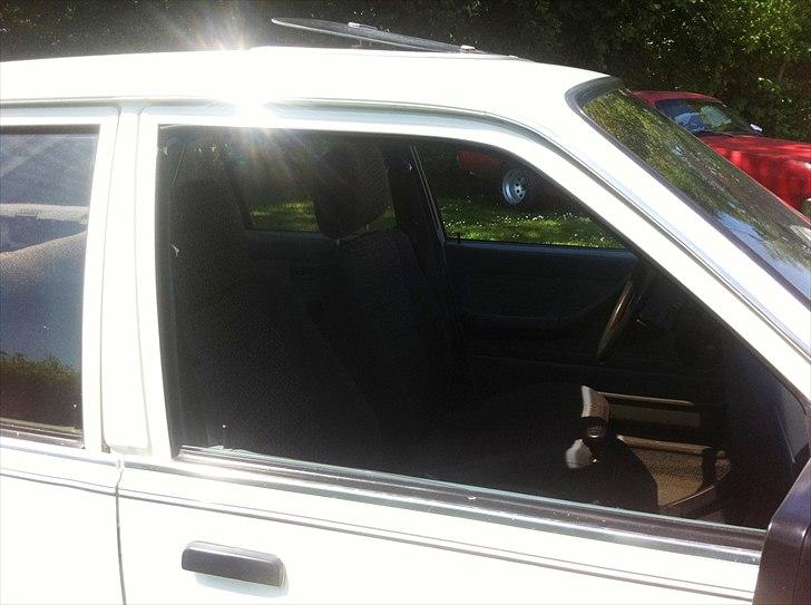 Opel Ascona C-cc 1,6 S 5 dor Solgt billede 12