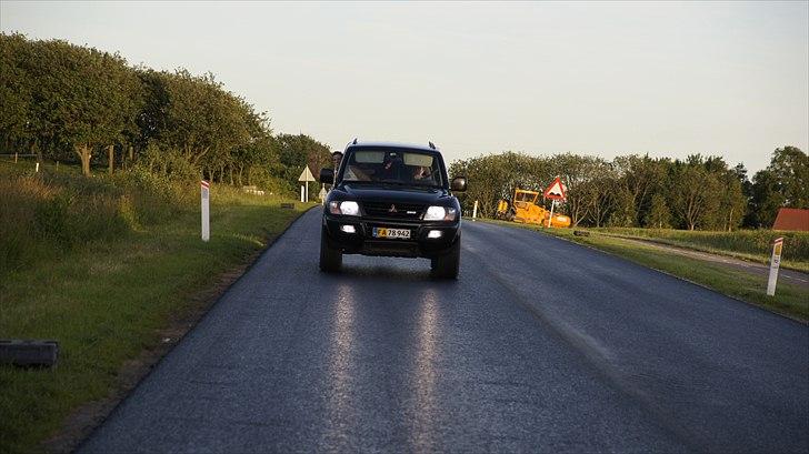 Mitsubishi Grand Pajero billede 8