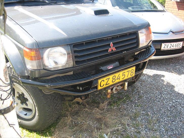 Mitsubishi Pajero GLS - Projekt Ny kofanger færdig billede 19