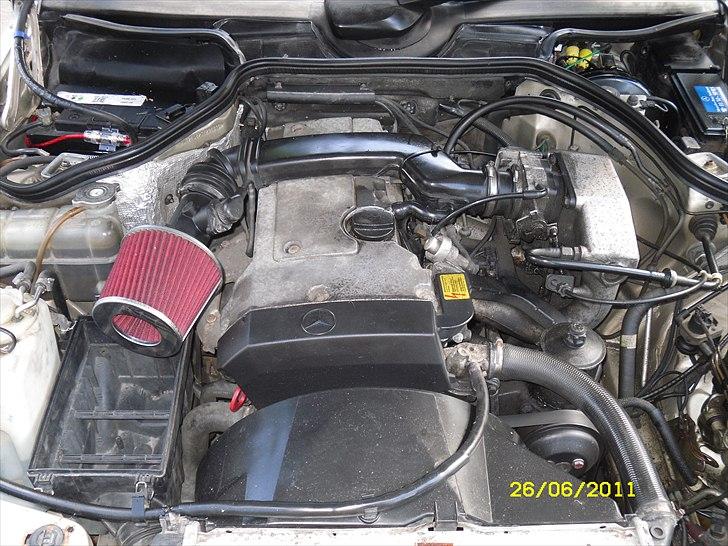 Mercedes Benz 220 TE billede 16