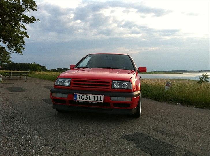 VW vento 1,8 (solgt) billede 3