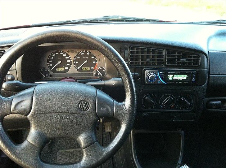 VW vento 1,8 (solgt) billede 13