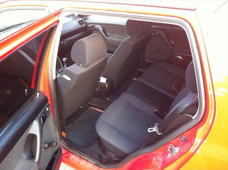 VW vento 1,8 (solgt) billede 14