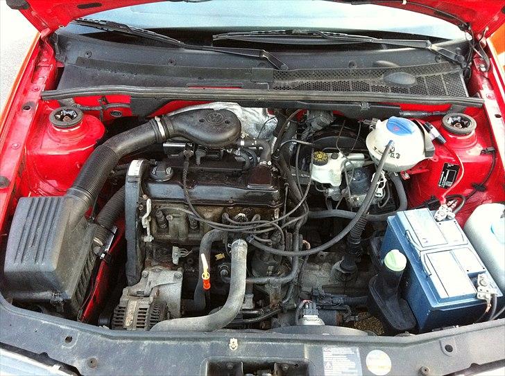 VW vento 1,8 (solgt) billede 17