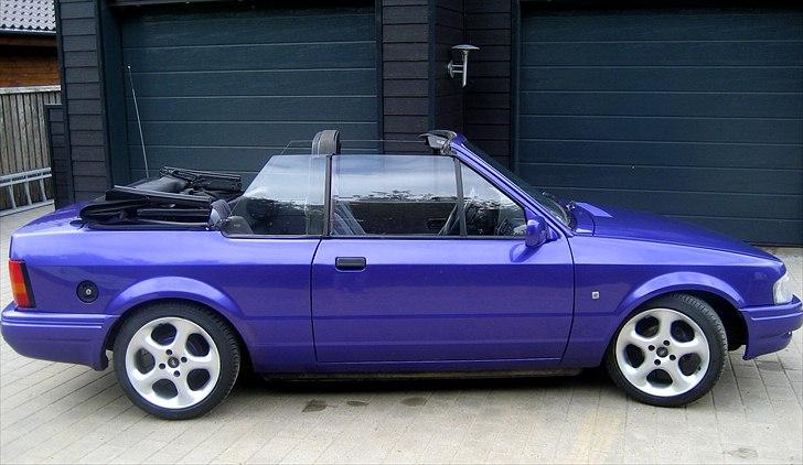 Ford Escort Cabriolet - Står super flot! billede 3