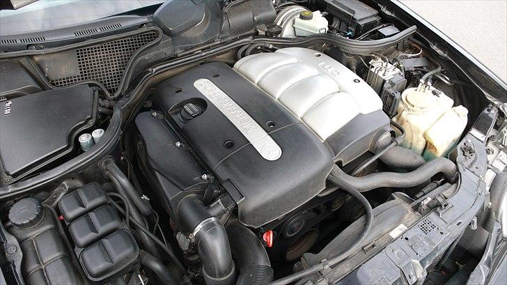 Mercedes Benz E 220 CDI aut. billede 9