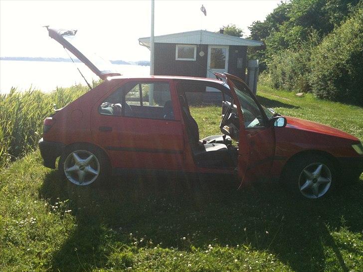 Peugeot 306 1.9D billede 16