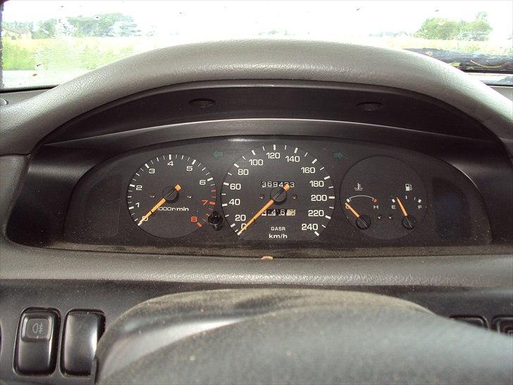 Mazda 626 1.8I Combi Coupe *SOLGT* billede 4